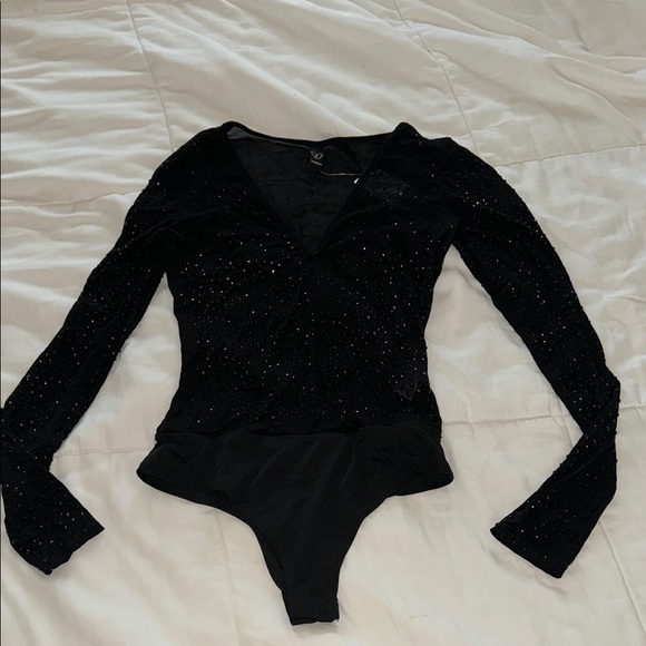 Black sheer sparkly Long Sleeve Bodysuit by Windsor size medium NWT - Picture 2 of 8